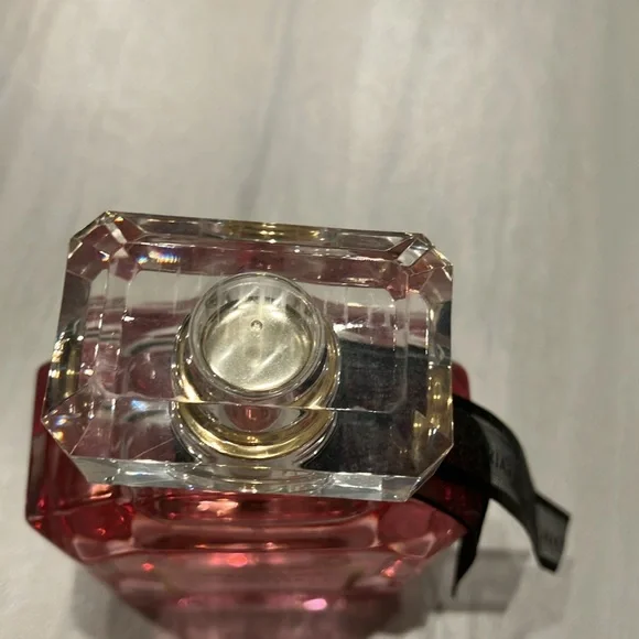 Victoria's Secret Bombshell Perfume in Pink - Picture 4 of 4